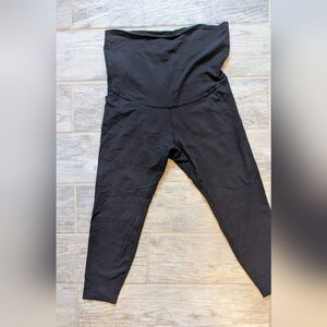 Beyond the Bump Black XL  GUC+ Maternity Capris